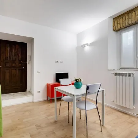 Apartamento M&c San Pietro Basement House